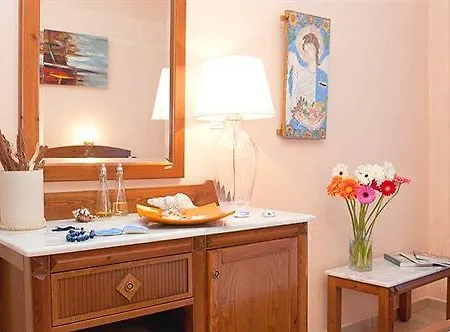 Atlantida Holiday Club Отель Акротири