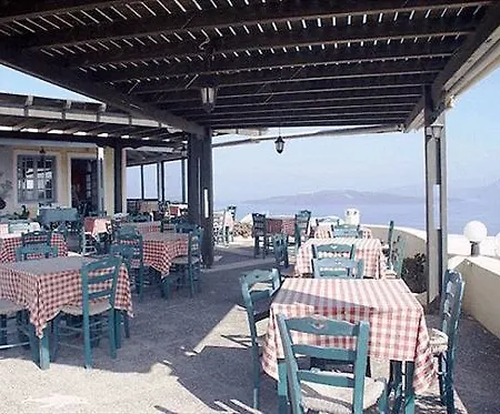 Atlantida Holiday Club Отель Акротири